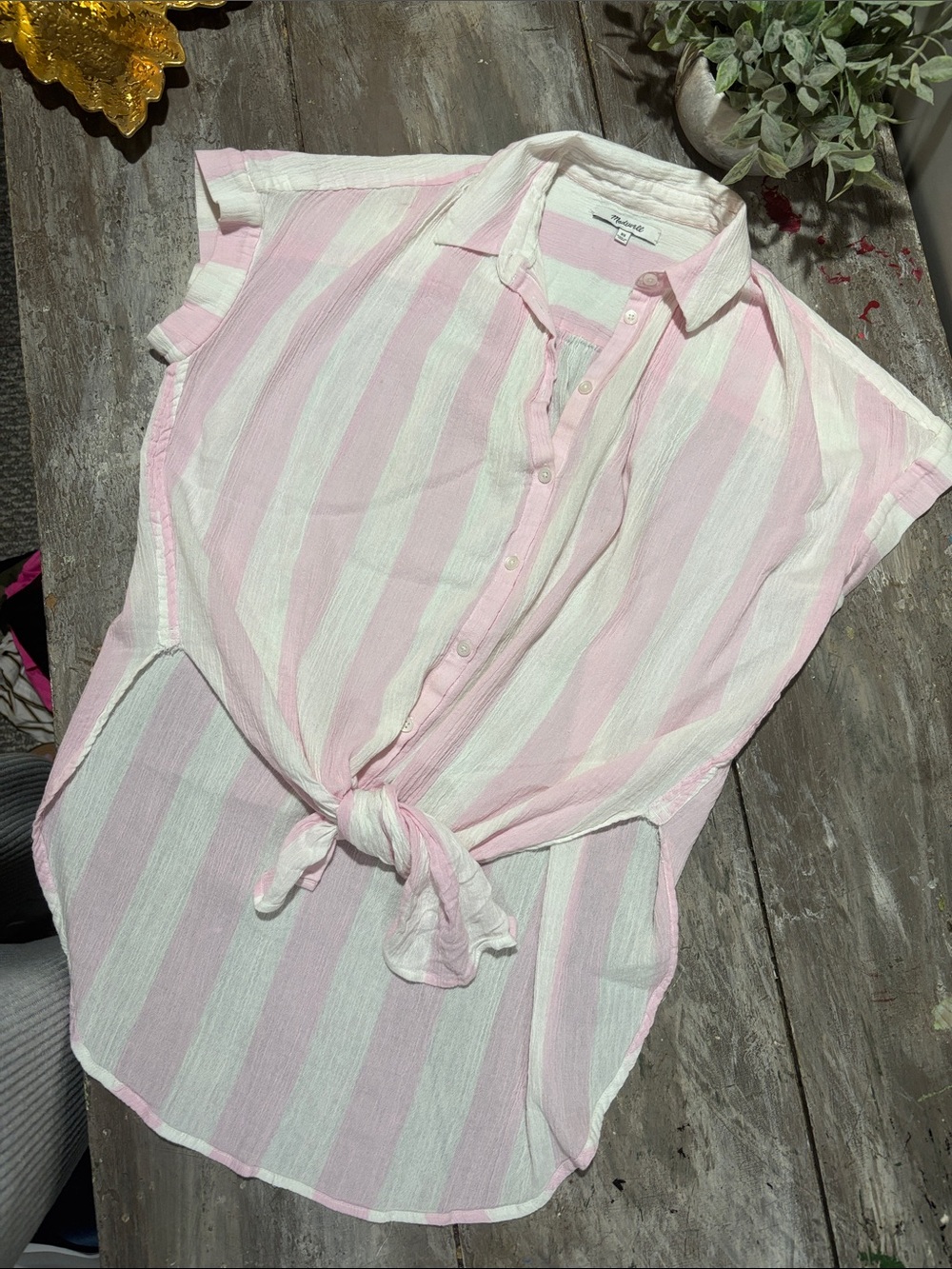 Madewell Short-Sleeve Tie-Front Shirt in Pink Stripe